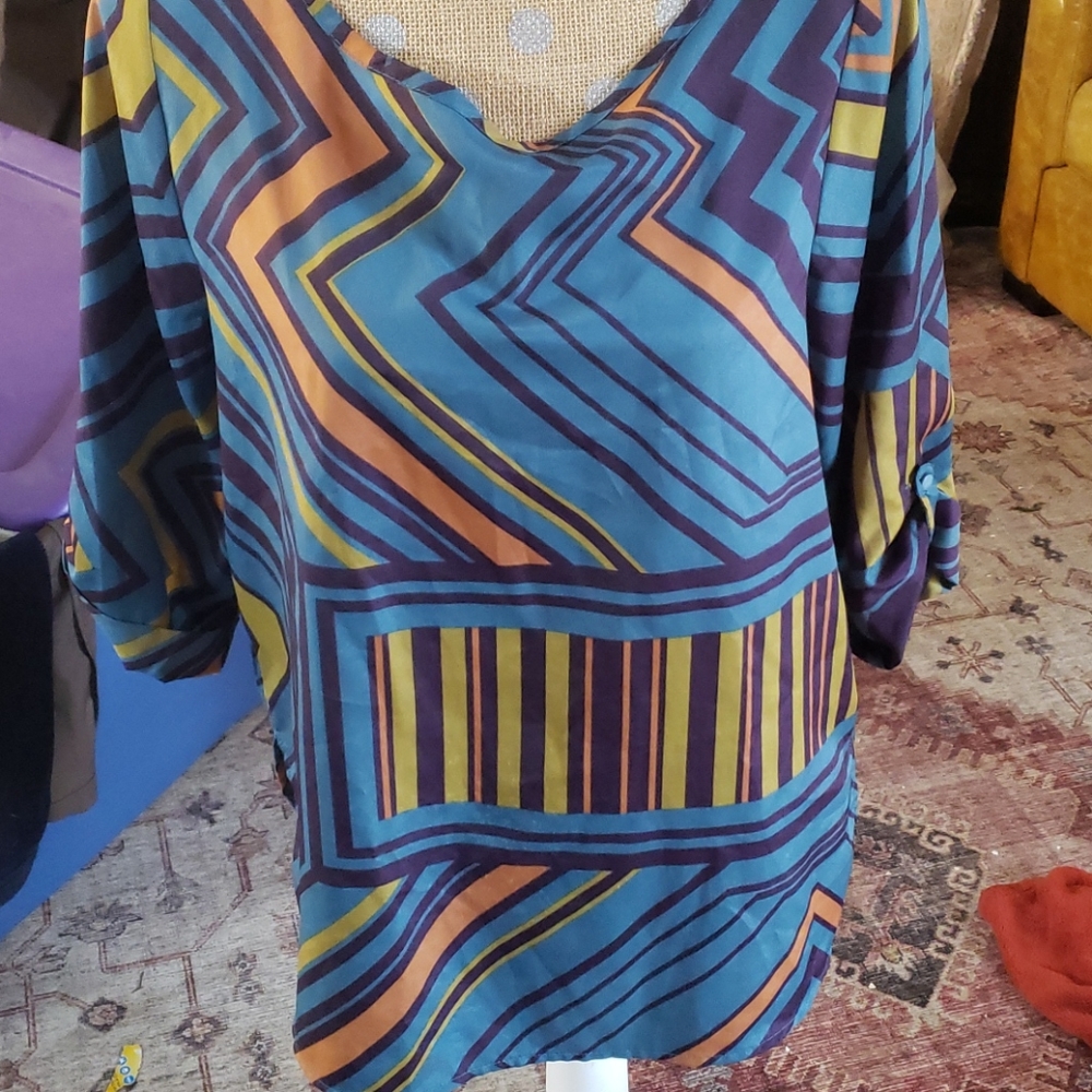 Bee stitched colorful blouse